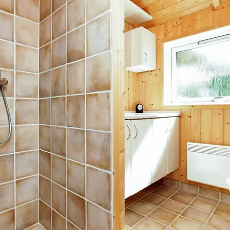 Szálloda 6 Person Holiday In 4*